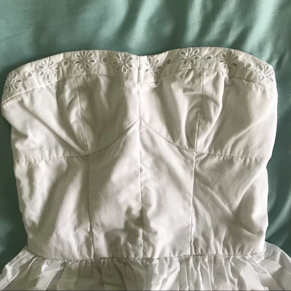 White hollister stapless dress - Picture 3 of 8